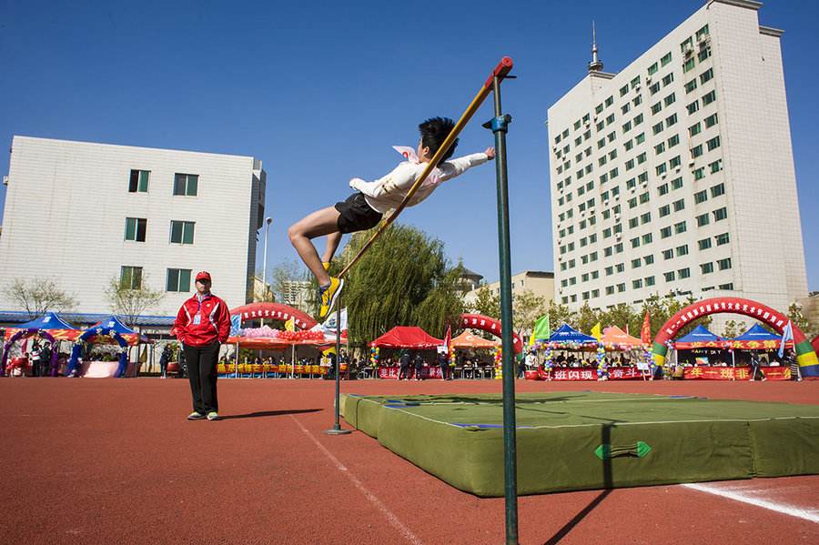 2024小学生精彩的运动会优秀日记300字精选5篇